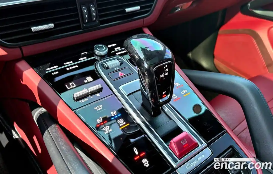 Porsche Cayenne 2020 3.0 Автомат в Москве № 197917, фото 17