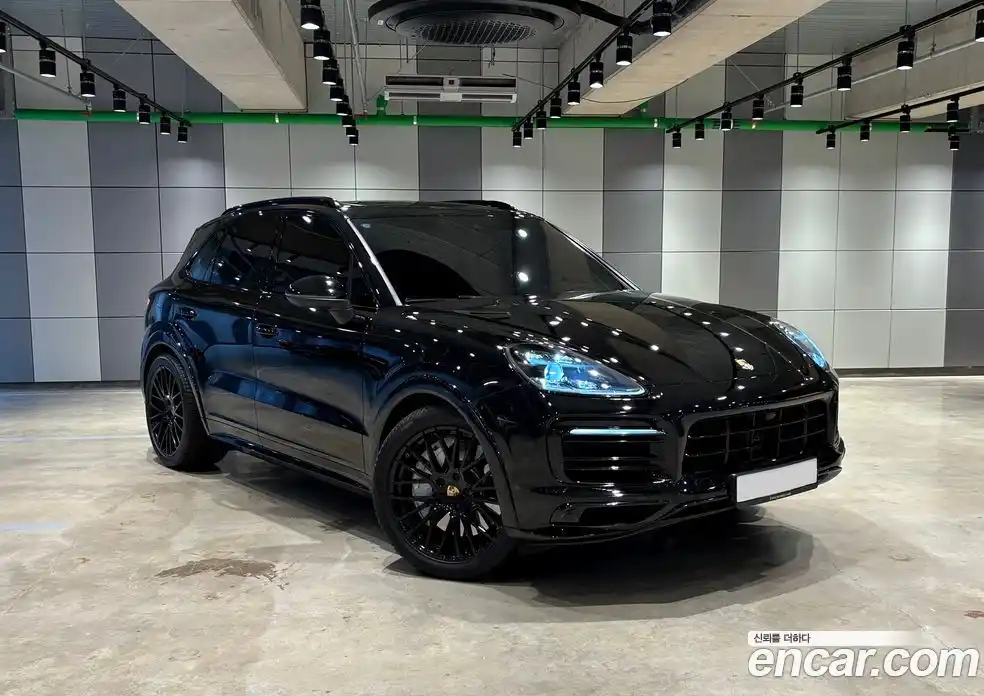 Porsche Cayenne 2020 3.0 Автомат в Москве № 197917, фото 3