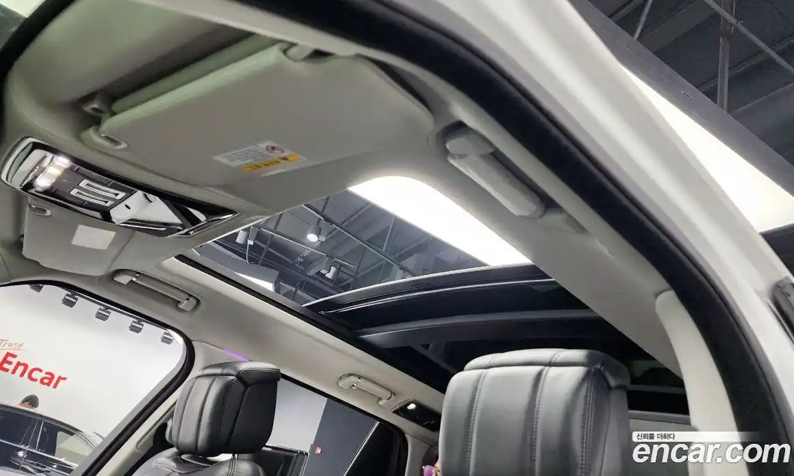 Land Rover Range-Rover 2020 5.0 Автомат в Москве № 198280, фото 18