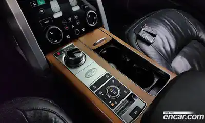 Land Rover Range-Rover 2020 5.0 Автомат в Москве № 198280, миниатюра 9