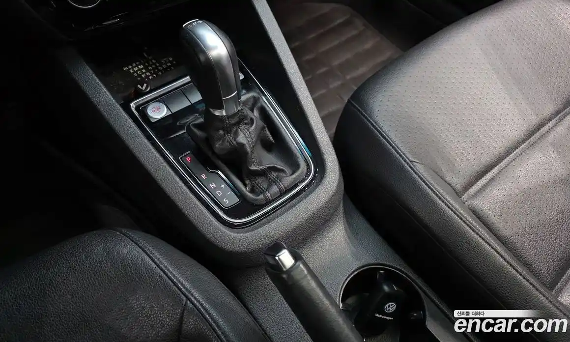 Volkswagen Jetta 2015 2.0 Автомат в Москве № 199259, фото 9