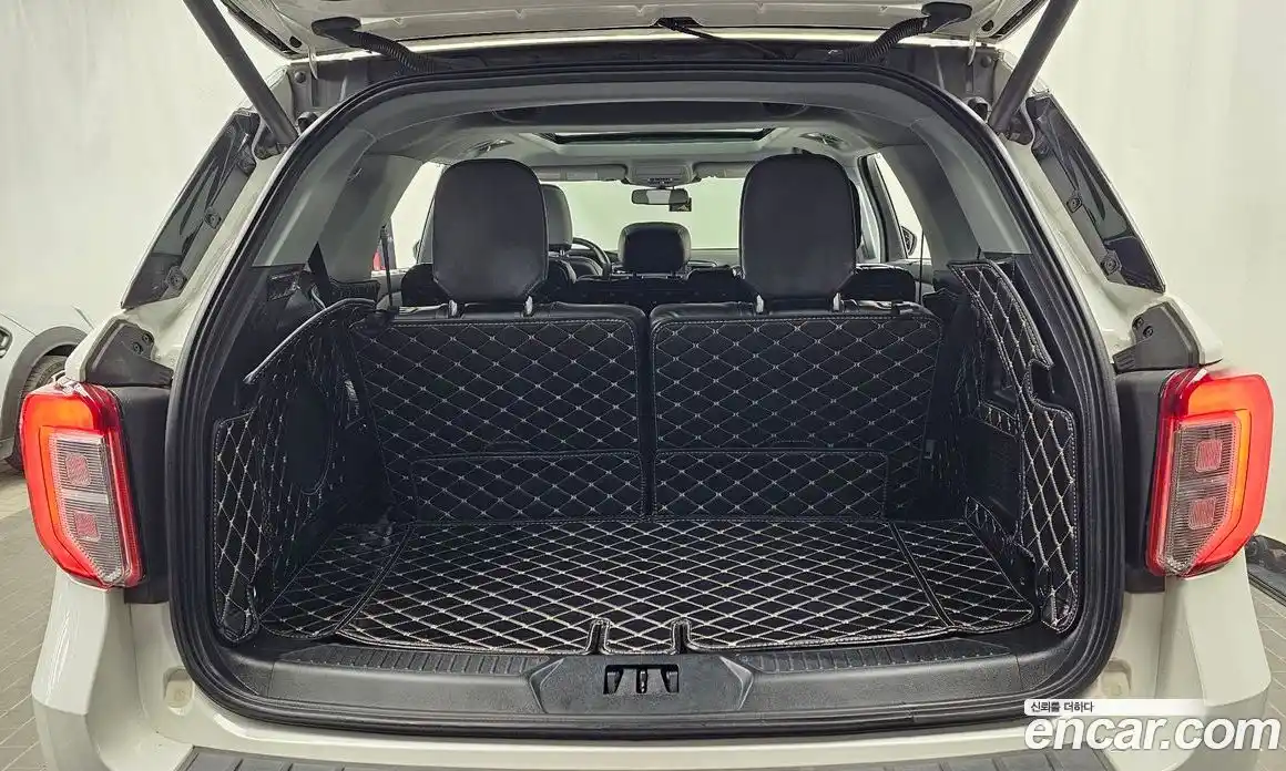 Ford Explorer 2022 2.3 Автомат в Москве № 199738, фото 14