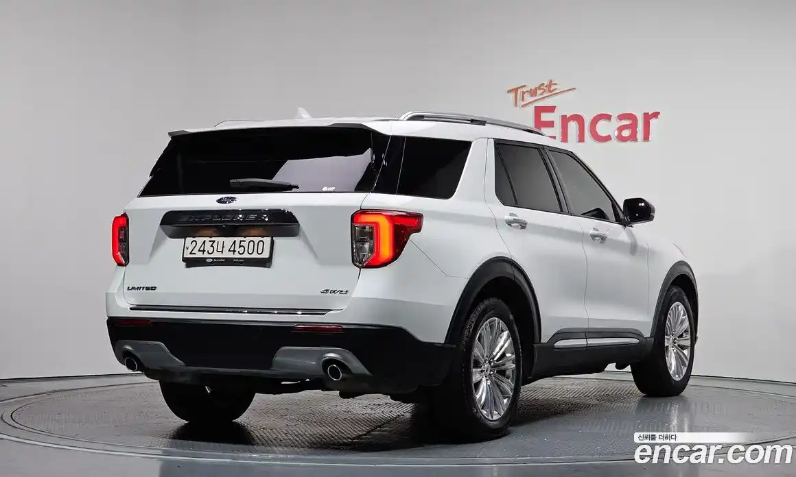 Ford Explorer 2022 2.3 Автомат в Москве № 199738, фото 17