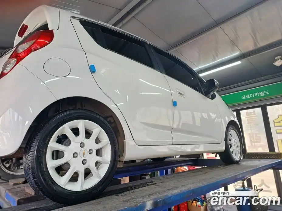 Chevrolet Spark 2014 1.0 Автомат в Москве № 200107, фото 16