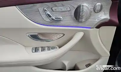 Mercedes-Benz E-Class 2021 3.0 Автомат в Москве № 203262, миниатюра 4