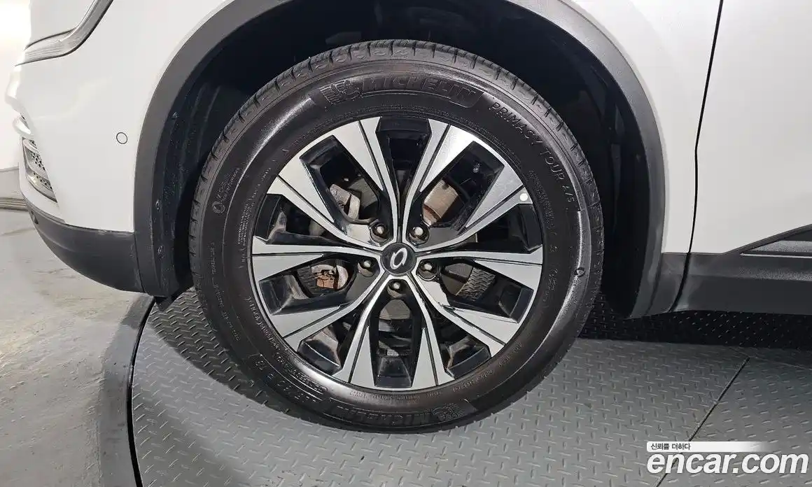 Renault QM6 2023 2.0 Автомат в Москве № 207414, фото 5