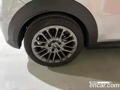 Mini Cooper 2025 2.0 Автомат в Москве № 208522, миниатюра 7