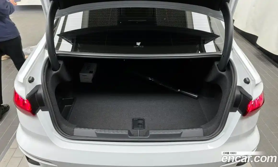 Audi S3 2023 2.0 Автомат в Москве № 208730, фото 19