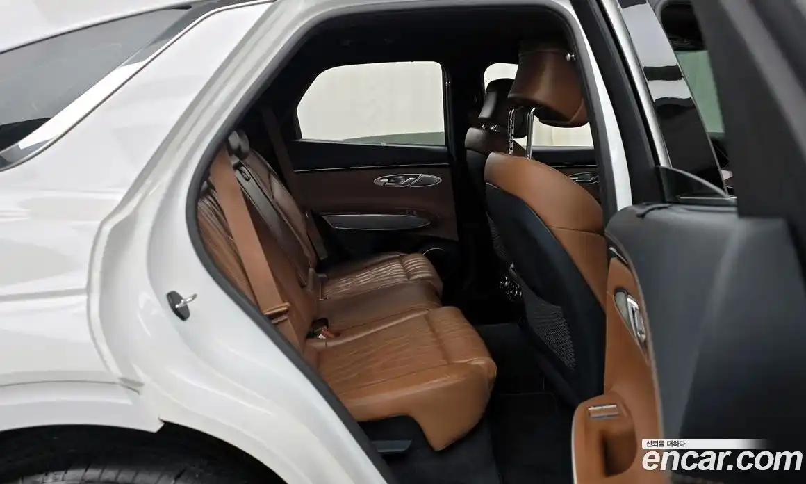 Genesis GV70 2022 2.5 Автомат в Москве № 21026, фото 16