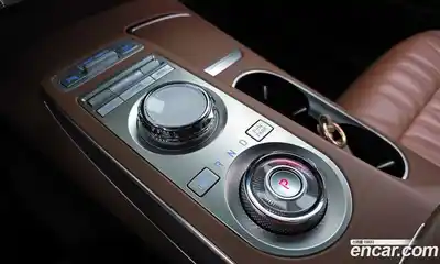 Genesis GV70 2022 2.5 Автомат в Москве № 21026, миниатюра 4