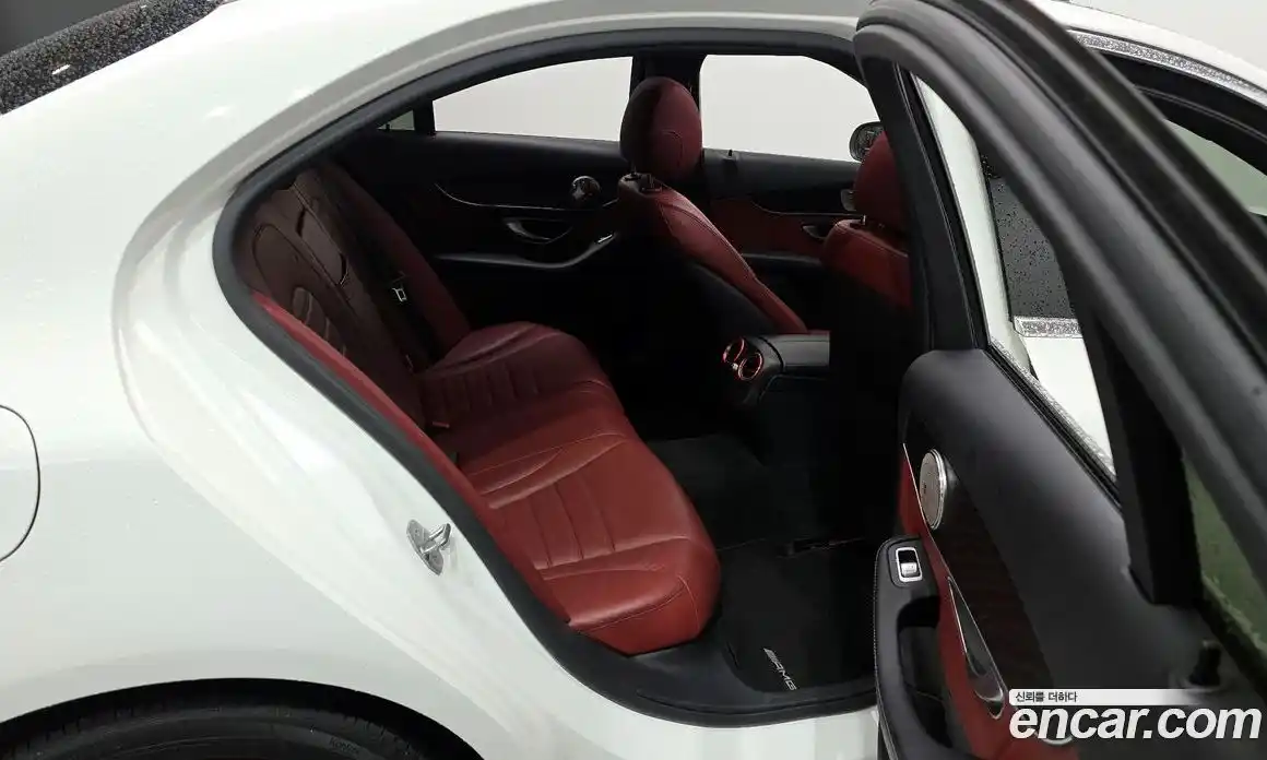 Mercedes-Benz C-Class 2017 2.0 Автомат в Москве № 212115, фото 17