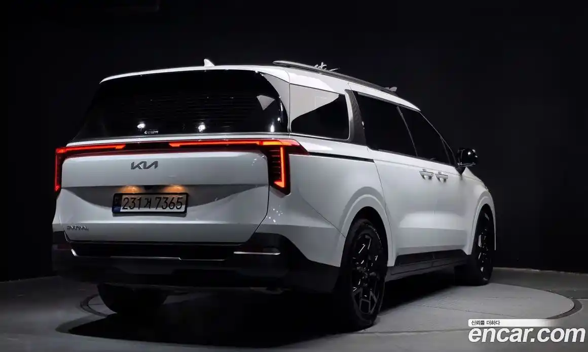 Kia Canival 2025 3.5 Автомат в Москве № 21274, фото 10