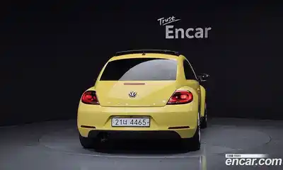 Volkswagen Beatle 2014 2.0 Автомат в Москве № 213167, миниатюра 12