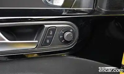 Volkswagen Beatle 2014 2.0 Автомат в Москве № 213167, миниатюра 2