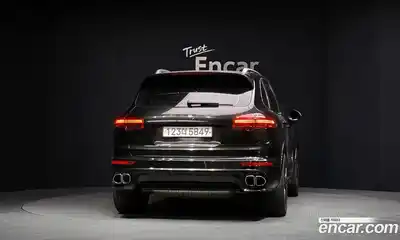 Porsche Cayenne 2015 3.0 Автомат в Москве № 213270, миниатюра 2