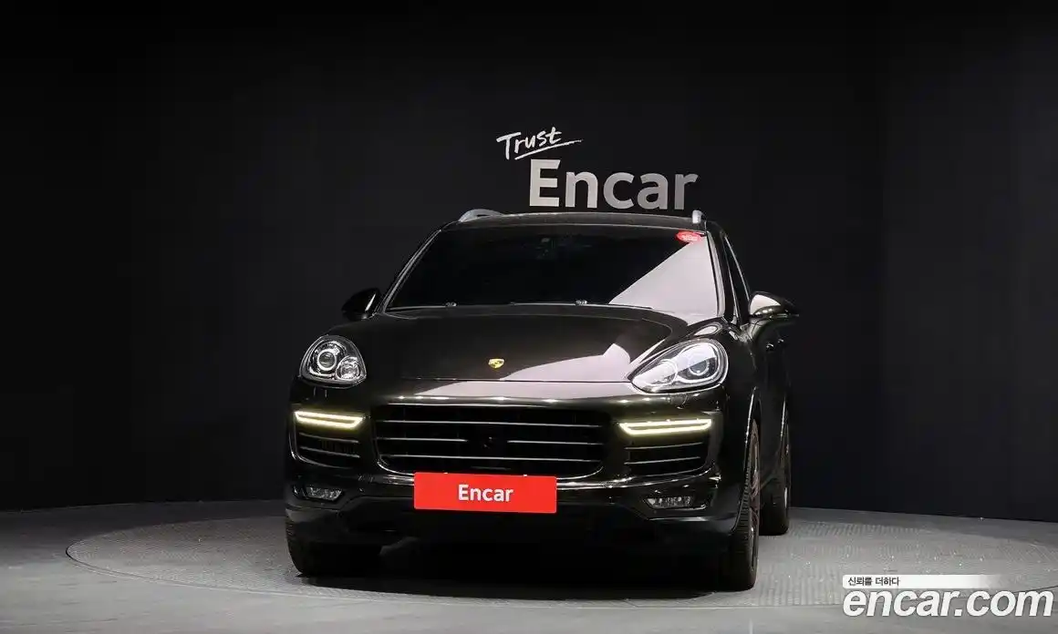 Porsche Cayenne 2015 3.0 Автомат в Москве № 213270, фото 6