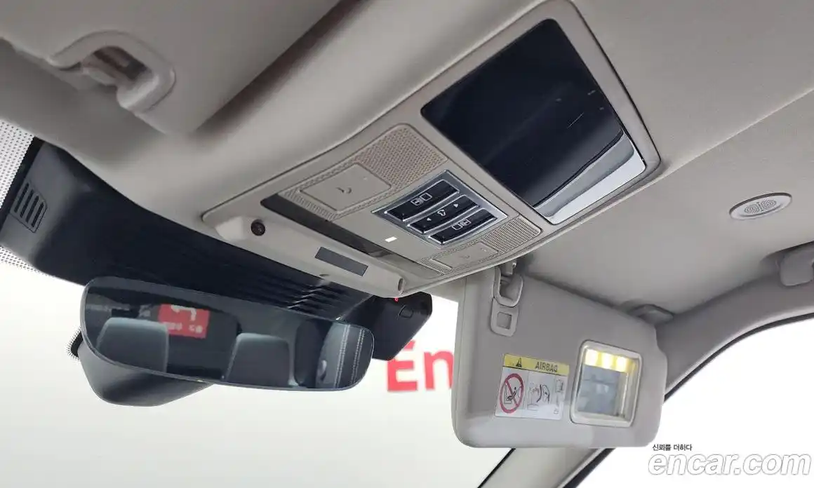 Land Rover Discovery 2023 3.0 Автомат в Москве № 213330, фото 17