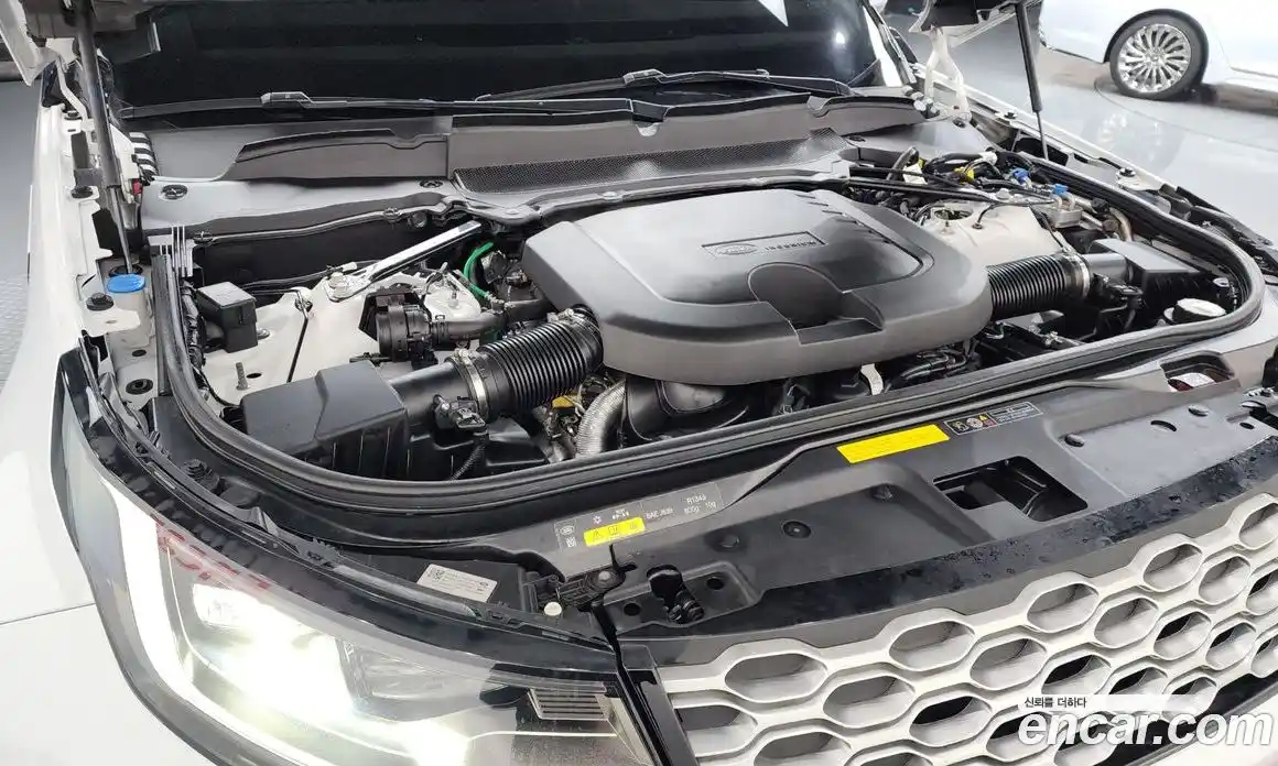 Land Rover Discovery 2023 3.0 Автомат в Москве № 213330, фото 6