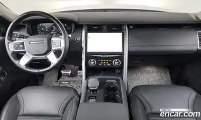 Land Rover Discovery 2023 3.0 Автомат в Москве № 213330, миниатюра 7