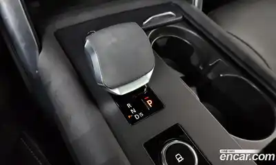 Land Rover Discovery 2023 3.0 Автомат в Москве № 213330, миниатюра 9