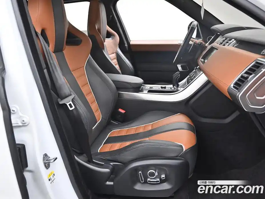 Land Rover Range-Rover Sport 2017 5.0 Автомат в Москве № 213360, фото 13