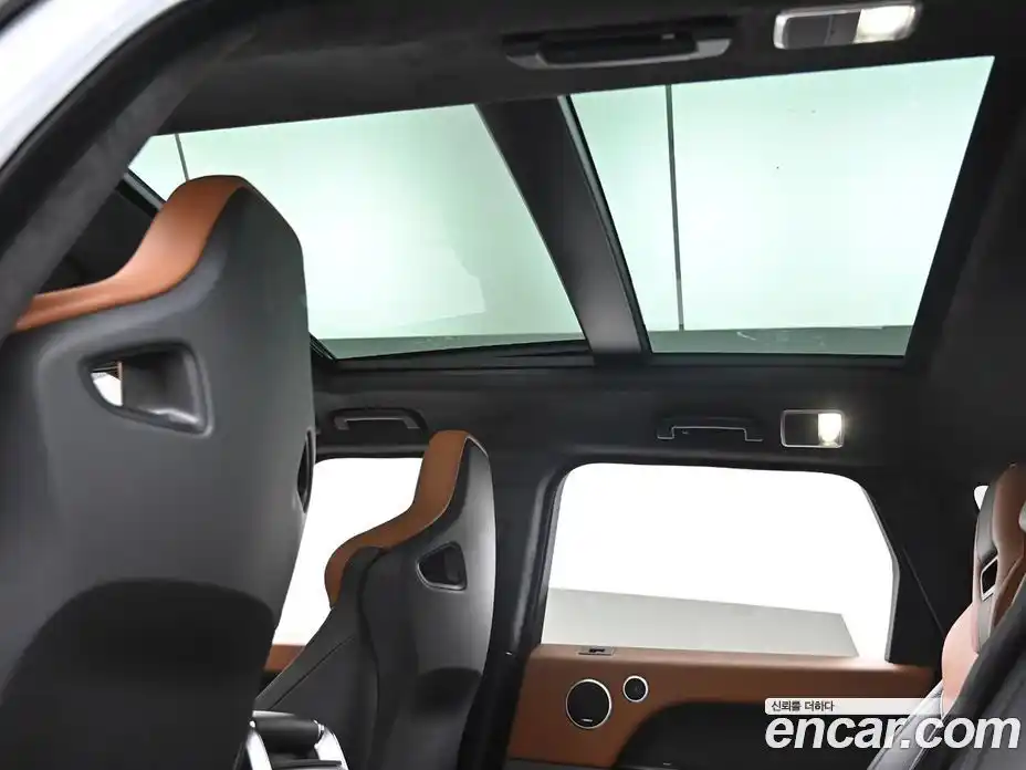 Land Rover Range-Rover Sport 2017 5.0 Автомат в Москве № 213360, фото 18