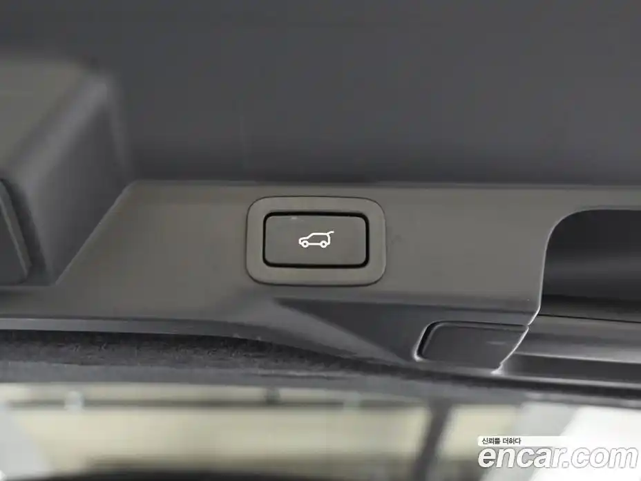 Land Rover Range-Rover Sport 2017 5.0 Автомат в Москве № 213360, фото 19