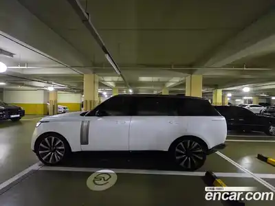 Land Rover Range-Rover 2024 4.4 Автомат в Москве № 213896, миниатюра 4