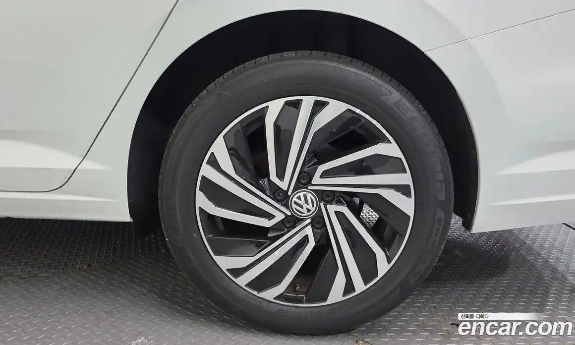 Volkswagen Jetta 2021 1.4 Автомат в Москве № 215033, фото 17