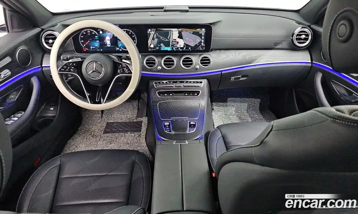 Mercedes-Benz E-Class 2023 2.0 Автомат в Москве № 218807, фото 18