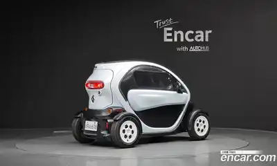 Renault Twizy 2019 0.1 Автомат в Москве № 220948, миниатюра 3