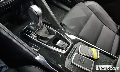 Renault QM6 2019 2.0 Автомат в Москве № 225920, миниатюра 2
