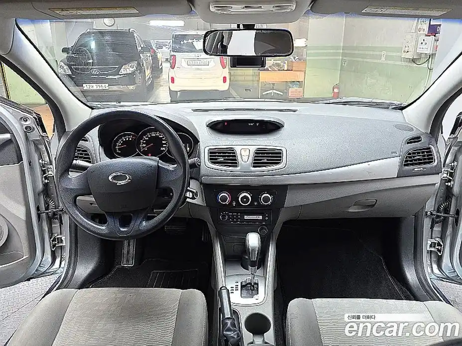 Renault SM3 2010 1.6 Автомат в Москве № 226058, фото 4