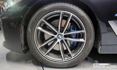 BMW 5-Series 2023 2.0 Автомат в Москве № 227030, миниатюра 3