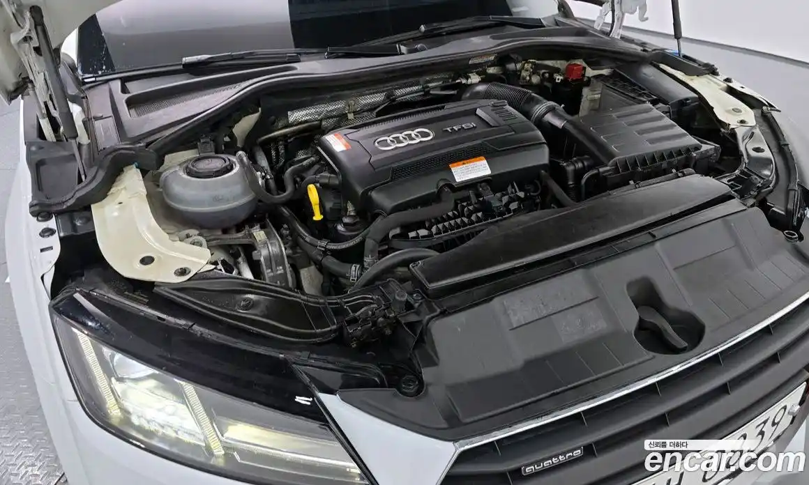 Audi TT 2016 2.0 Автомат в Москве № 228225, фото 12