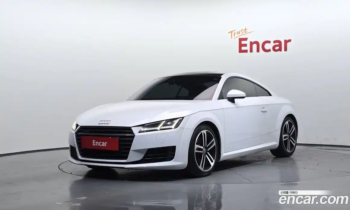 Audi TT 2016 2.0 Автомат в Москве № 228225, фото 7