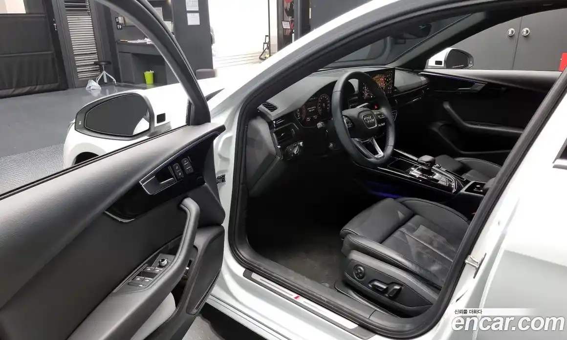 Audi A4 2021 2.0 Автомат в Москве № 229720, фото 13