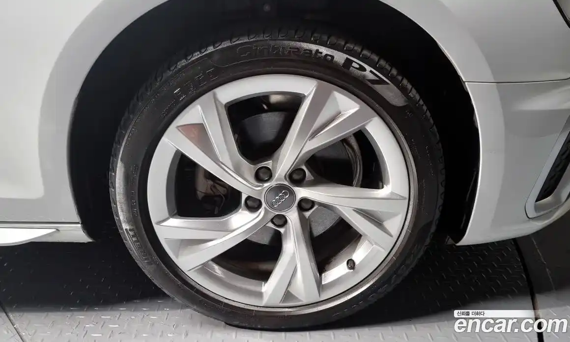 Audi A4 2021 2.0 Автомат в Москве № 229720, фото 16