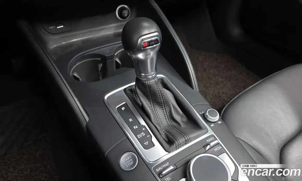 Audi A3 2018 2.0 Автомат в Москве № 229768, фото 8