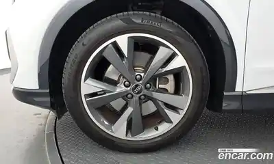 Audi Q4 e-tron, 2022