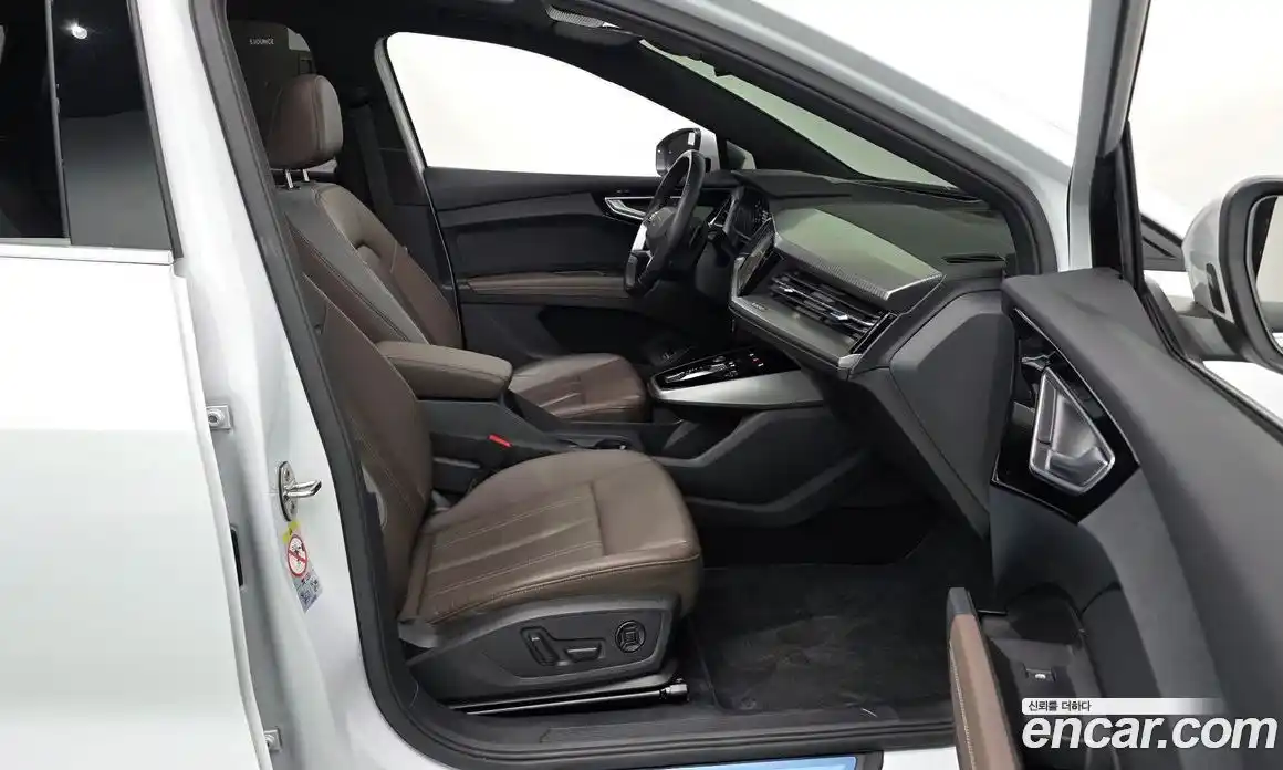 Audi Q4 e-tron 2022 0.2 Автомат в Москве № 230040, фото 6