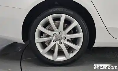 Audi A4 2014 2.0 Автомат в Москве № 230100, миниатюра 10