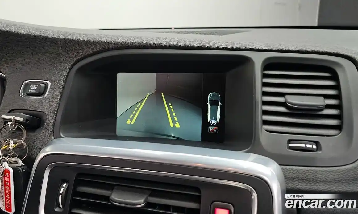 Volvo V60 2016 2.5 Автомат в Москве № 230598, фото 12