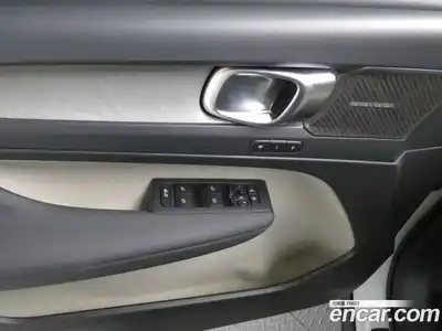 Volvo XC40 2025 2.0 Автомат в Москве № 230698, миниатюра 11