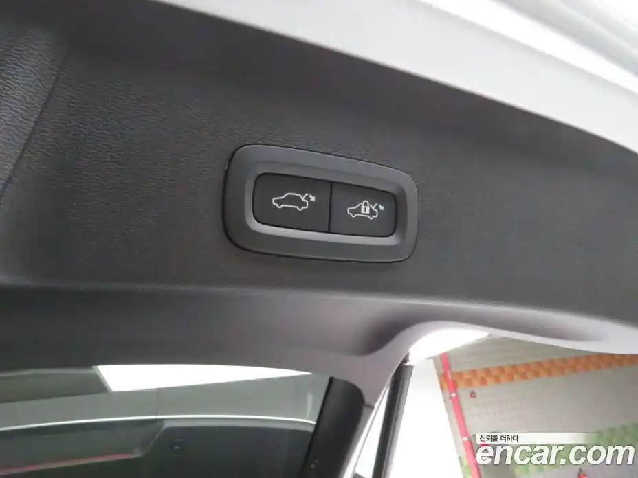 Volvo XC40 2025 2.0 Автомат в Москве № 230698, фото 13