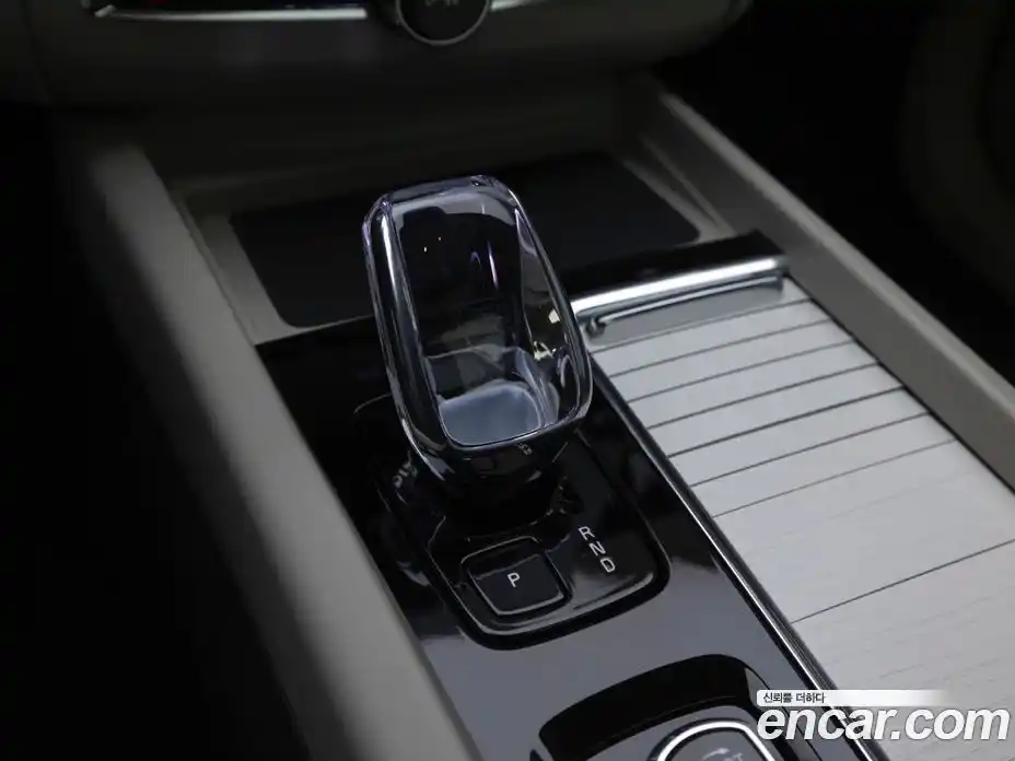 Volvo XC60 2026 2.0 Автомат в Москве № 230742, фото 12