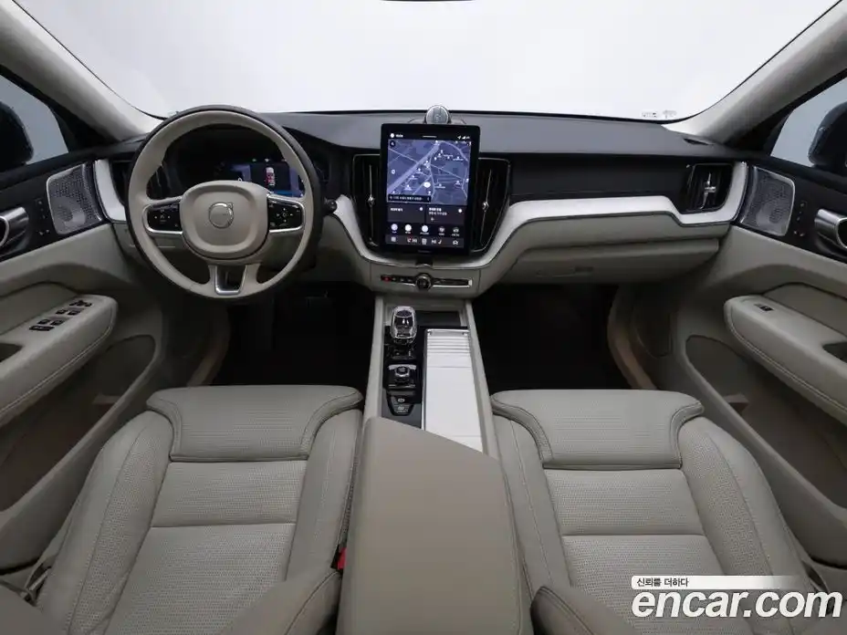 Volvo XC60 2026 2.0 Автомат в Москве № 230742, фото 7