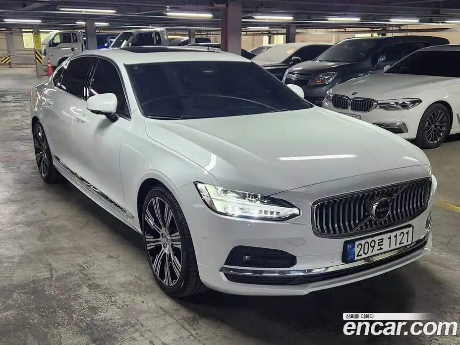 Volvo S90 2024 2.0 Автомат в Москве № 230838, фото 6