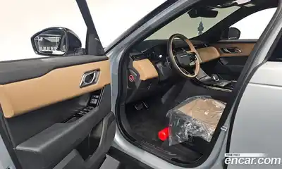 Land Rover Range-Rover Velar, 2025