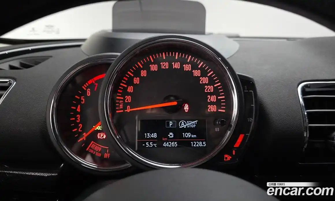 Mini Clubman 2020 1.5 Автомат в Москве № 231420, фото 3